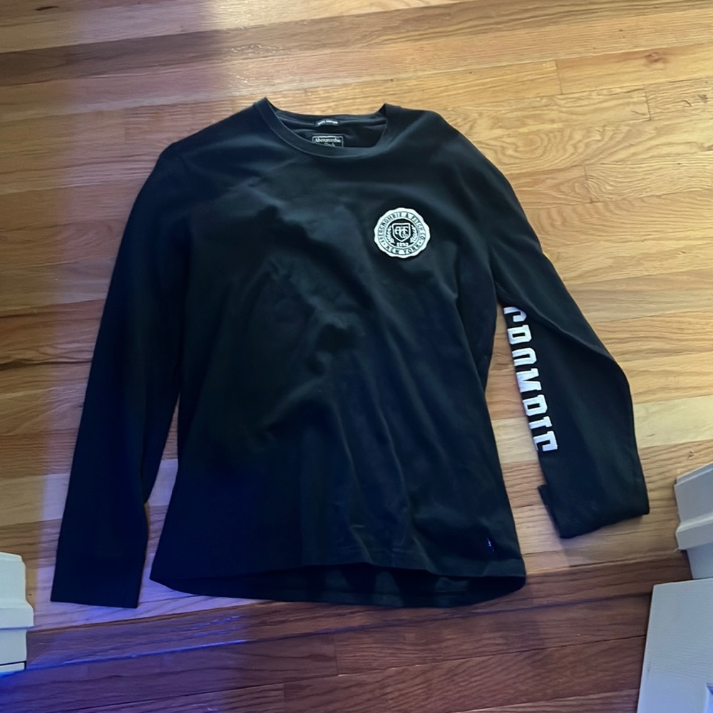 Mens Abercrombie Long Sleeve Size Small - Pre owned - Good condition